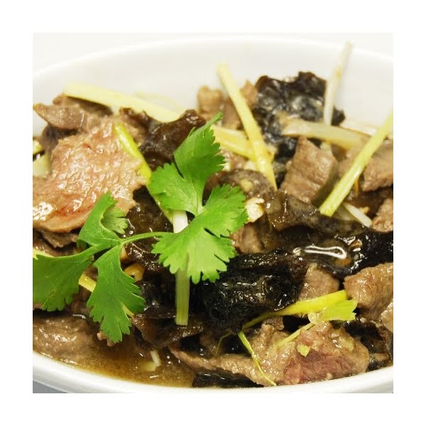 boeuf sauté aux champignons noirs à la vietnamienne