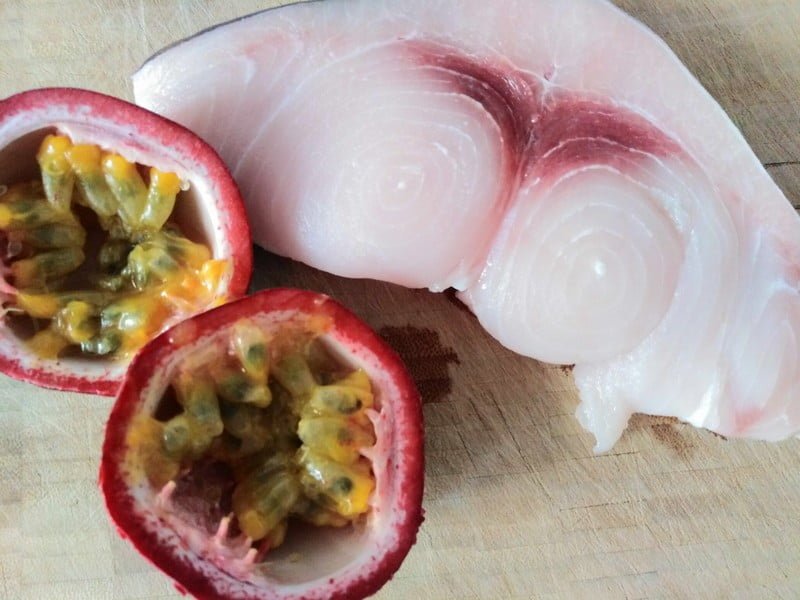 tartare d'espadon aux fruits de la passion