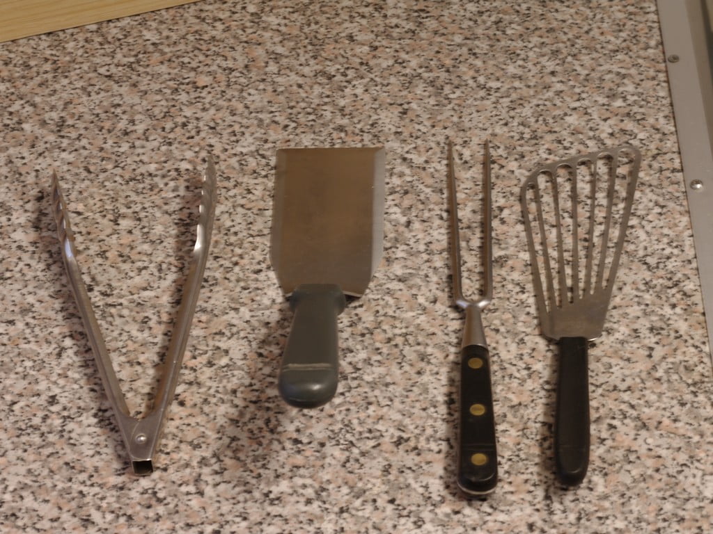 Pince et spatules