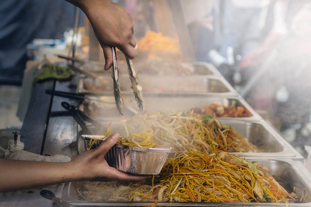 nouilles sautées asiatiques