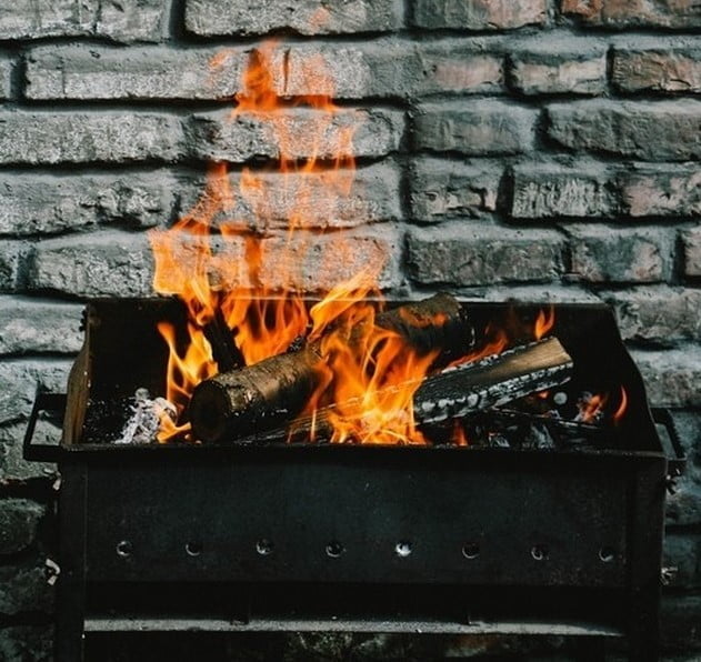 BBQ au feu de bois