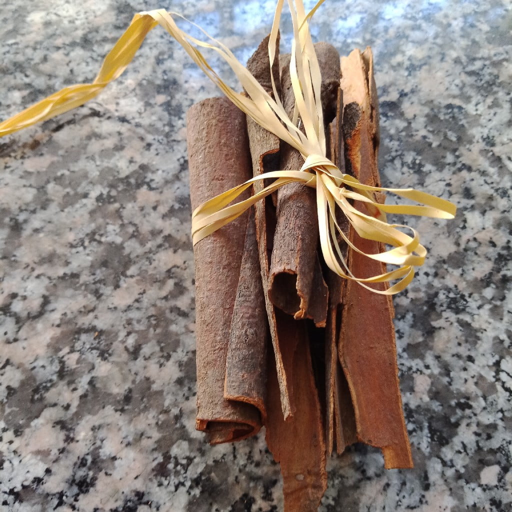 Batons de cannelle du Vietnam, épices du monde