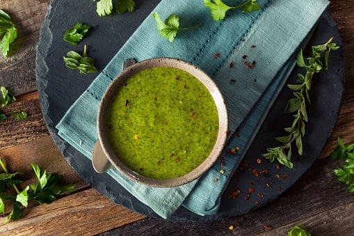 Condiment argentin, la sauce chimichurri