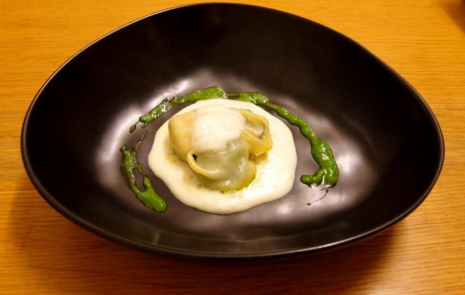 Manti aux escargots et crème d'ail