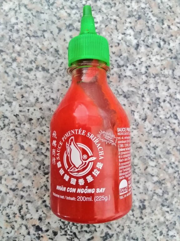 Sauce Sriracha aux piments